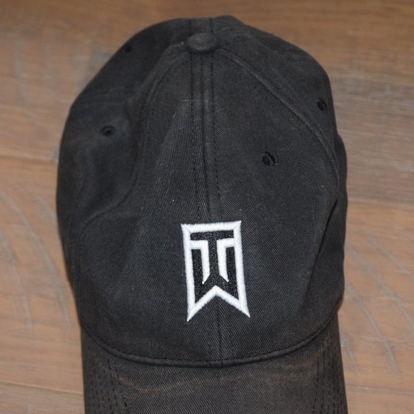 Nike Tiger Woods Historic Collector Vtg Y2K Nike Tiger Woods TW Collection Golf Hat Cap Cotton 379041-010 Adjust H10
